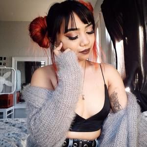 Meet your Posher, Claudia mae